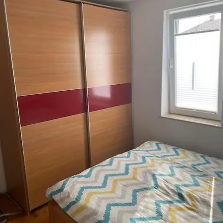 Marcelko - 500m To Beach, Privat Parking